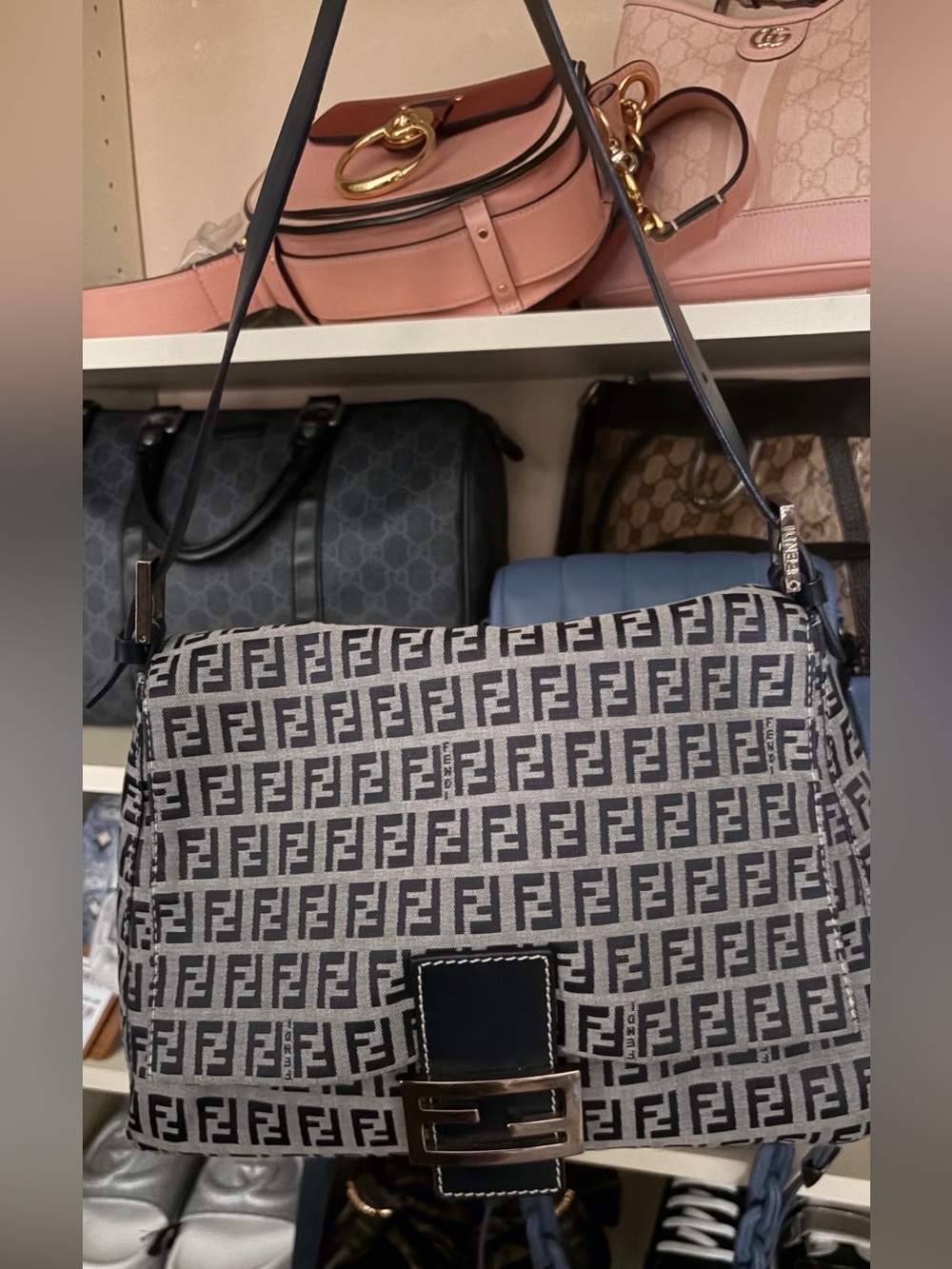 fendi mama baguette